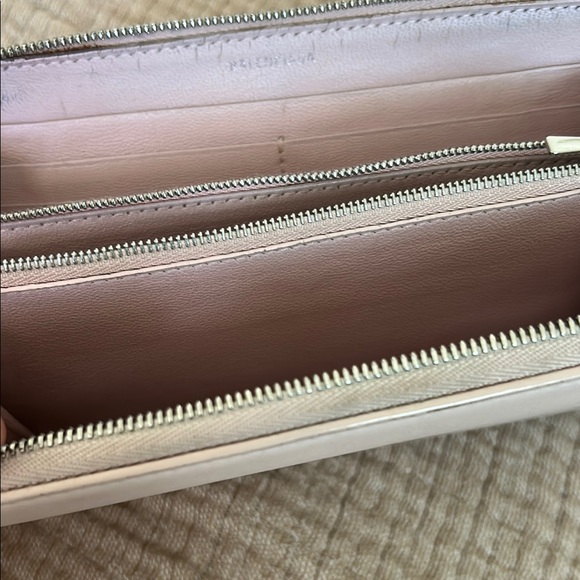 Balenciaga Light Pink Color Wallet with Silver Tone Hardware - Picture 6 of 10